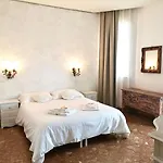 贾妮娜住宿加早餐别墅酒店 住宿加早餐酒店 4*