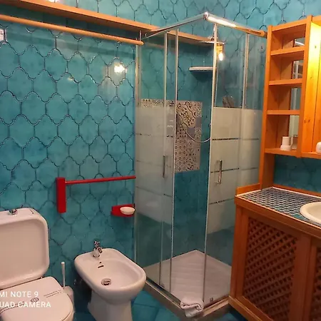 Giannina Oda ve Kahvaltı