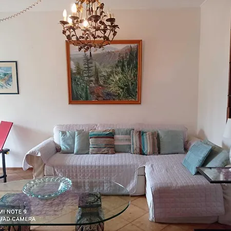 Giannina Oda ve Kahvaltı Taormina